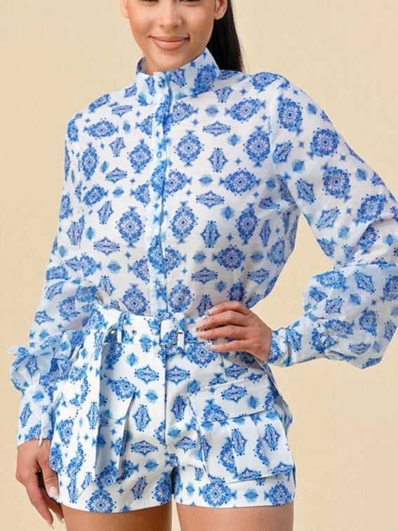 2-Piece Set Long Sleeve Button-Down Shirt with Printed Details and Fitted Shorts