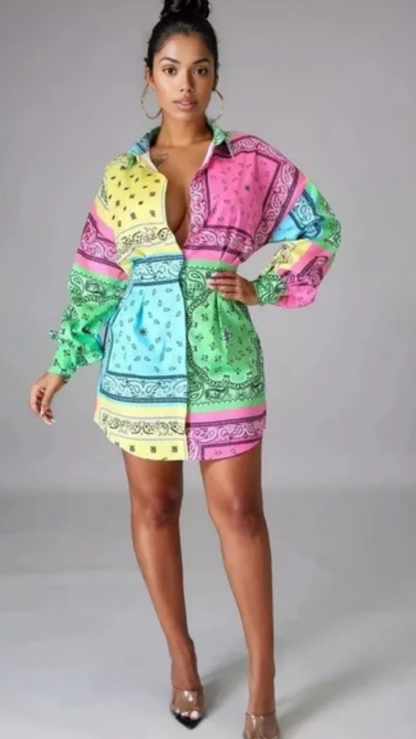 Colorful Printed Dress with Buttons and Long Sleeves